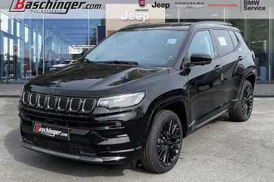 Jeep Compass 1.3 PHEV S 240 PS AT 4xe Leder/Panorama bei Baschinger in 